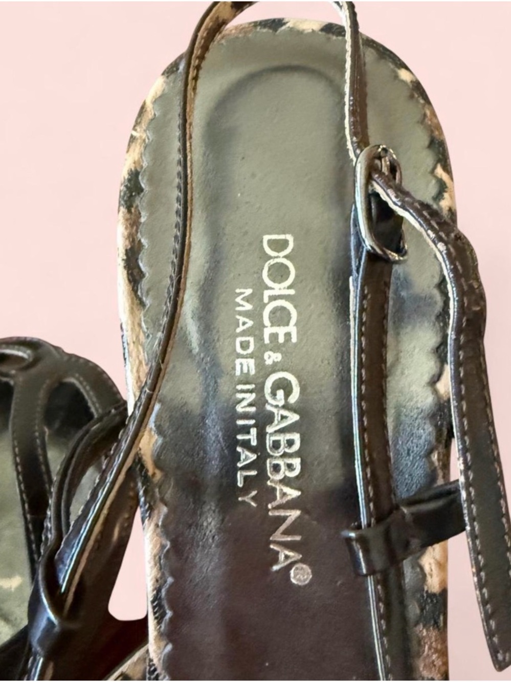 Dolce & Gabbana Burgundy Corduroy and Black Pointed Slingback Heels - Picture 4 of 4